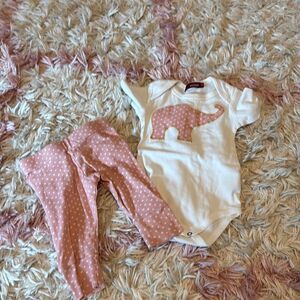 Milkbarn elephant onesie white and pink 3-6 month